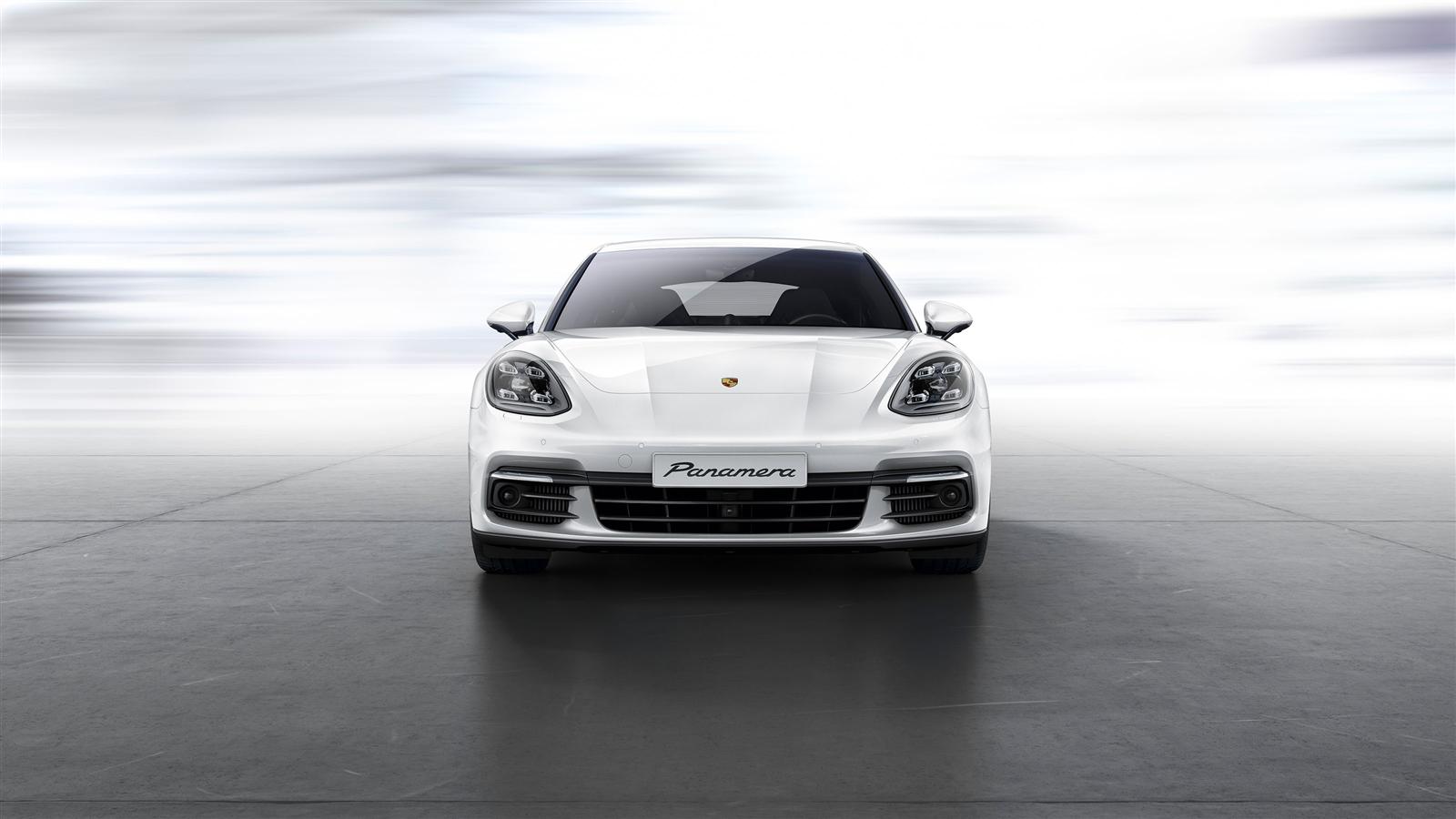 Porsche Panamera 4 E-Hybrid photo 10