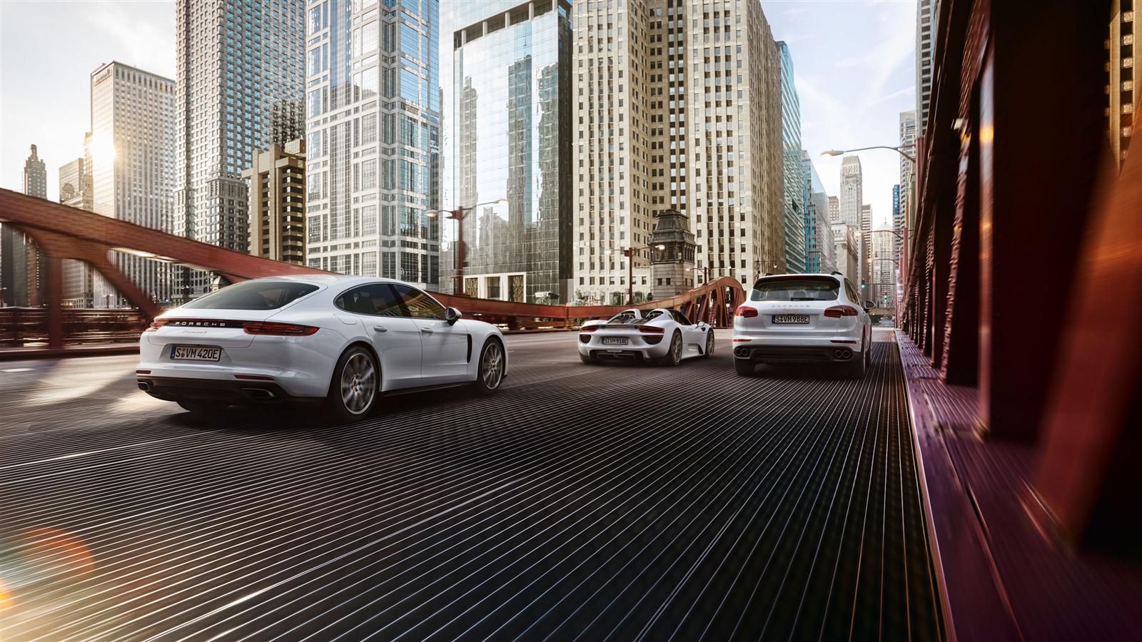 Porsche Panamera 4 E-Hybrid photo 17