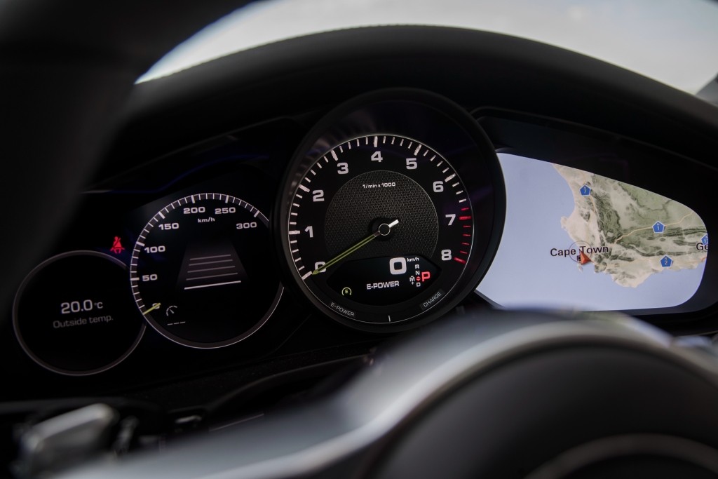 Porsche Panamera 4 E-Hybrid photo 68