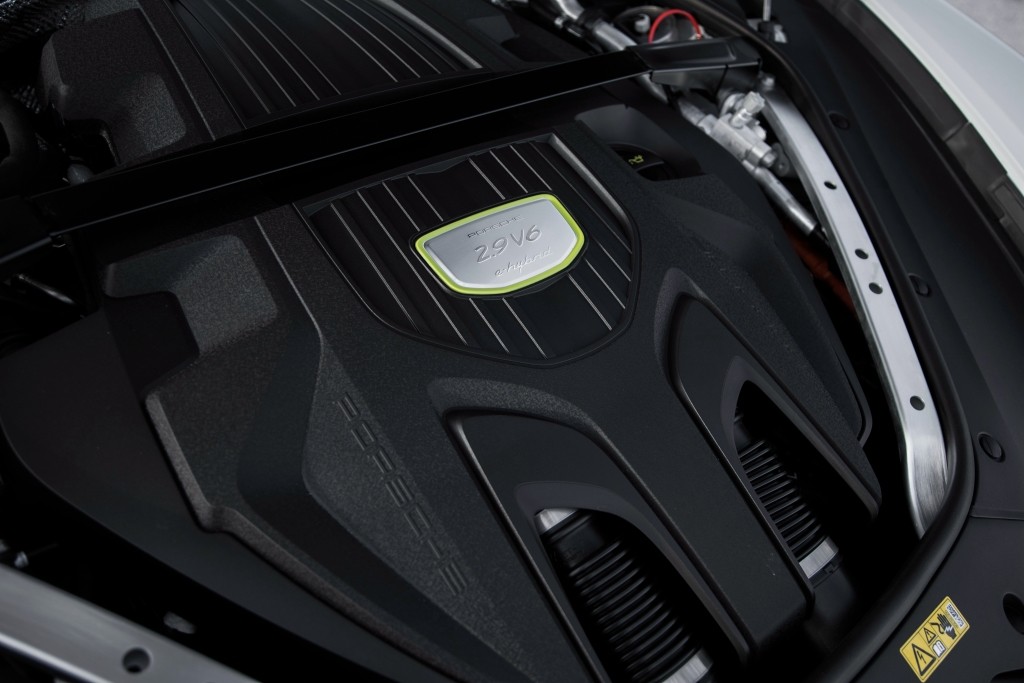 Porsche Panamera 4 E-Hybrid photo 69