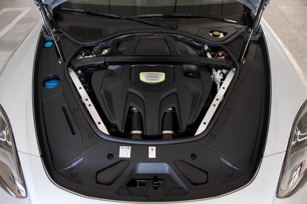 Porsche Panamera 4 E-Hybrid photo 77