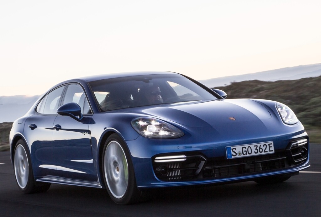 Porsche Panamera 4 E-Hybrid photo 23