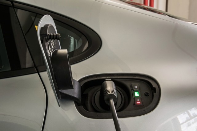 Porsche Panamera 4 E-Hybrid Foto 40