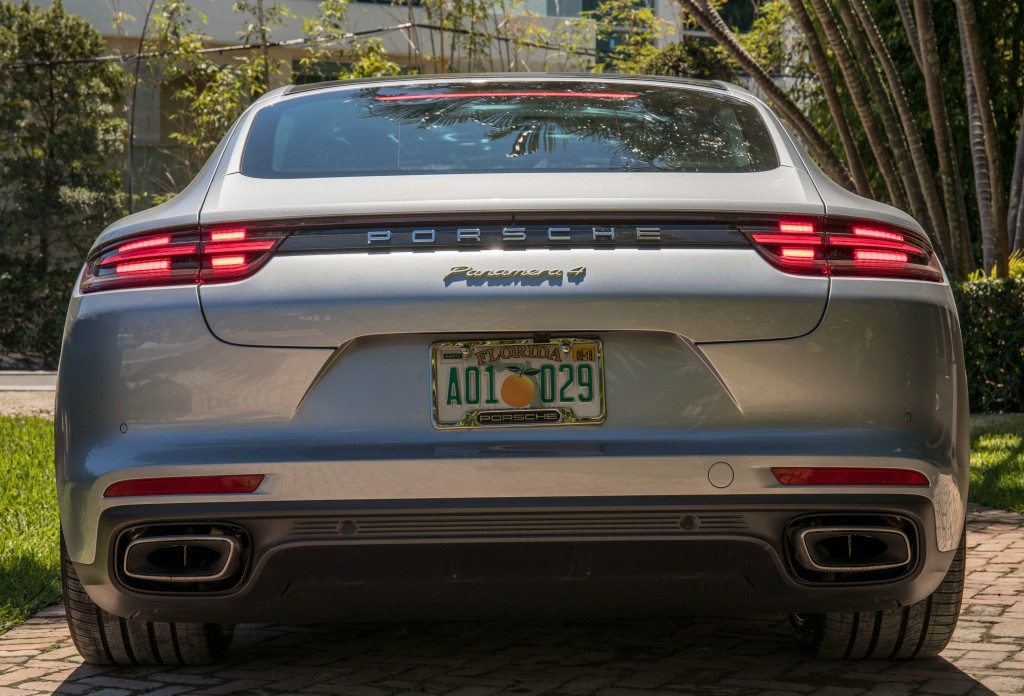Porsche Panamera 4 E-Hybrid photo 41