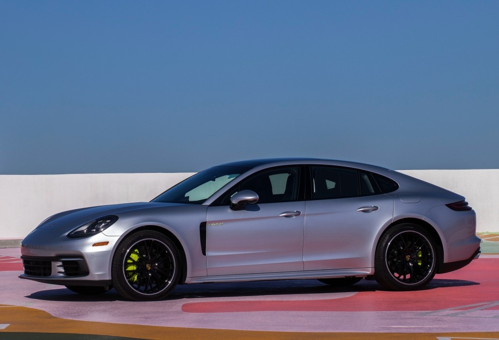 Porsche Panamera 4 E-Hybrid photo 44
