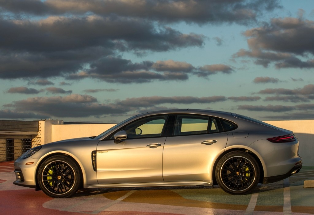 Porsche Panamera 4 E-Hybrid photo 53
