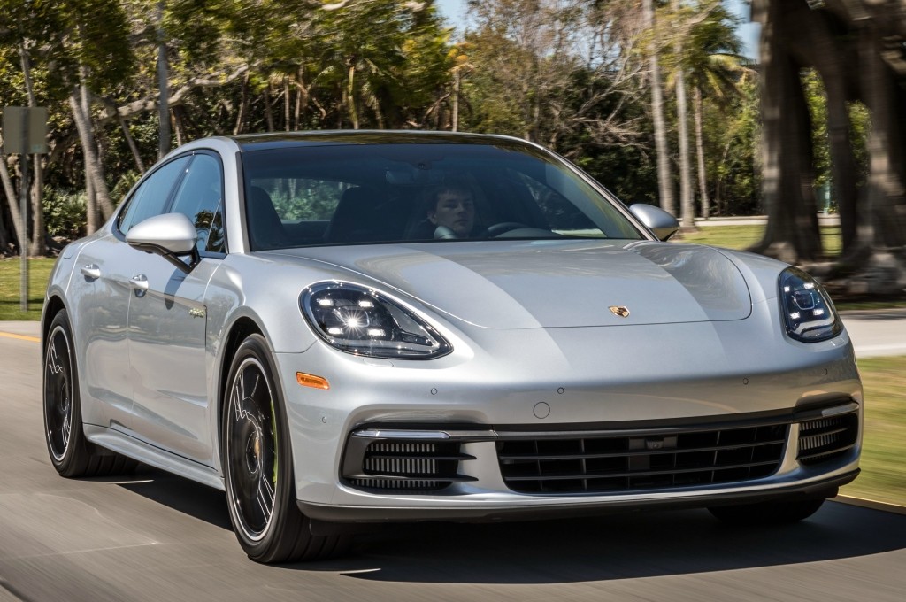 Porsche Panamera 4 E-Hybrid photo 56