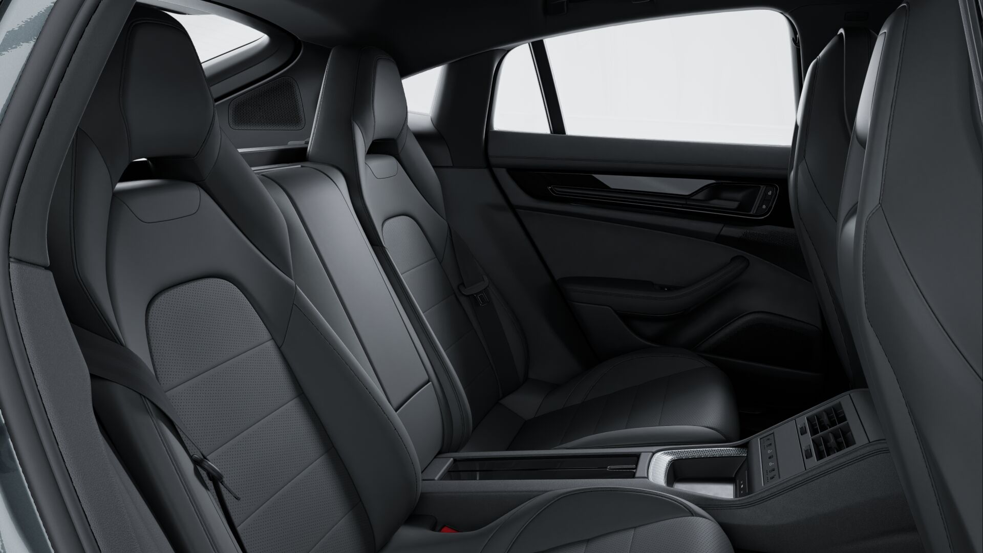 Porsche Panamera 4 photo 27