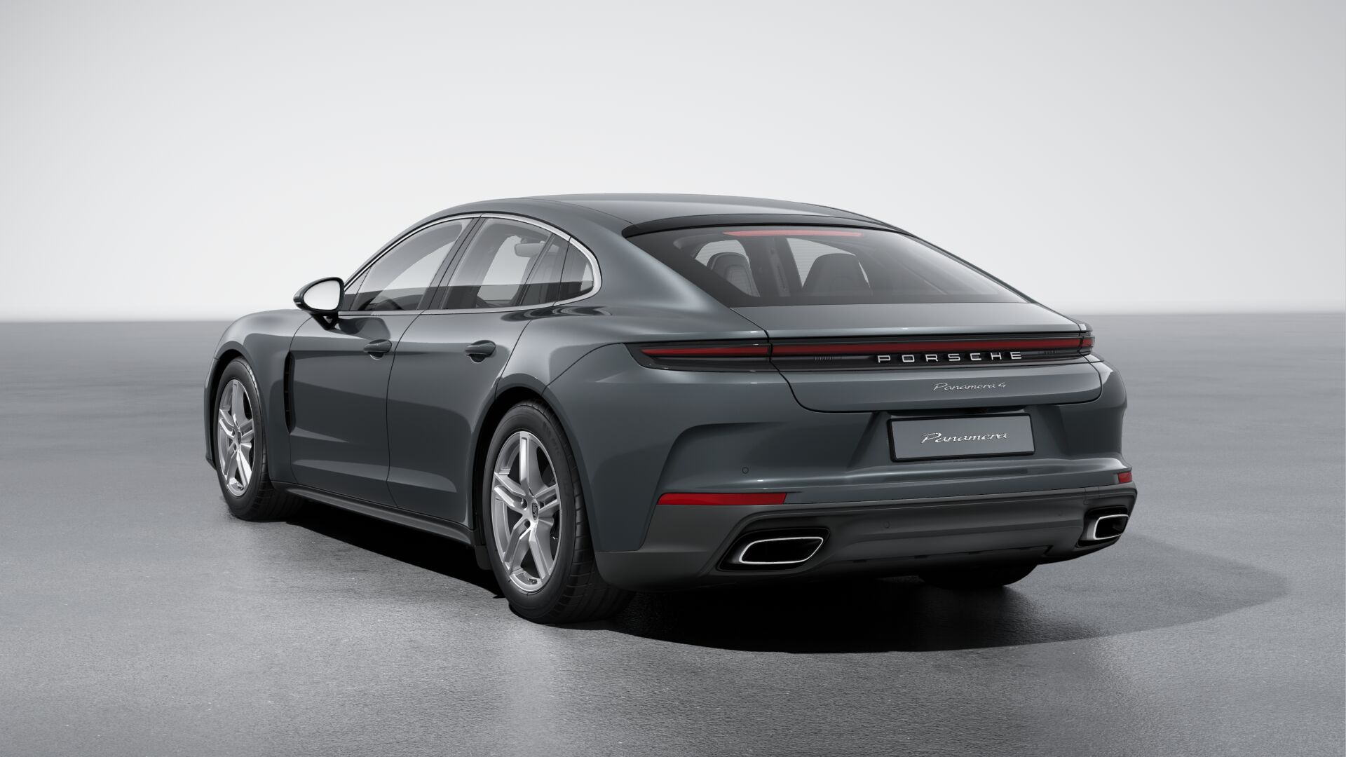 Porsche Panamera 4 photo 2