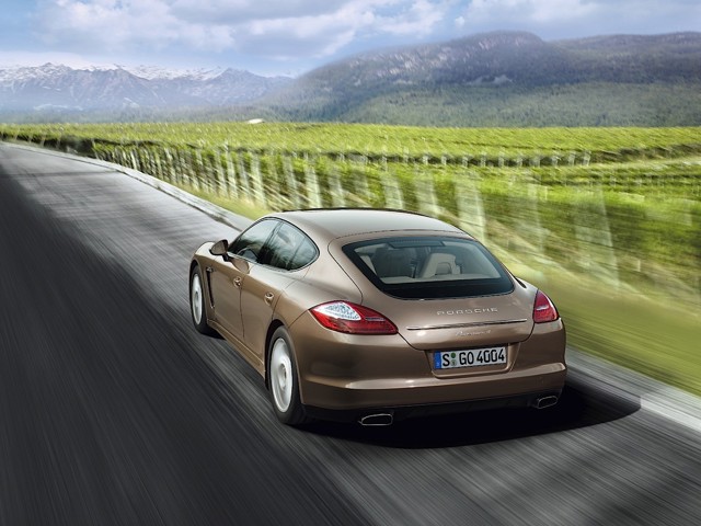 Porsche Panamera 4 Foto 12