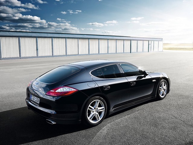 Porsche Panamera 4 Foto 18