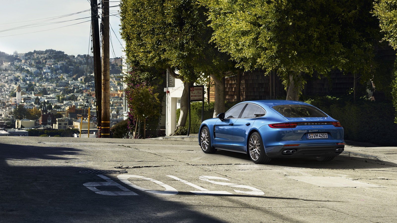Porsche Panamera 4 photo 7