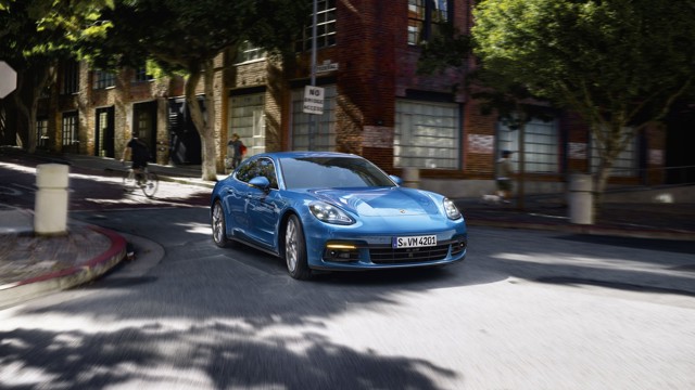 Porsche Panamera 4 Foto 8