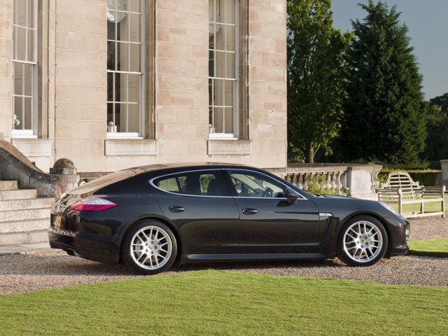 Porsche Panamera 4S foto 13