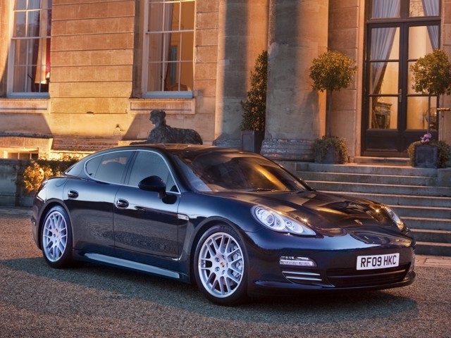 Porsche Panamera 4S foto 16