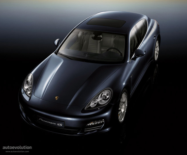 Porsche Panamera 4S foto 3