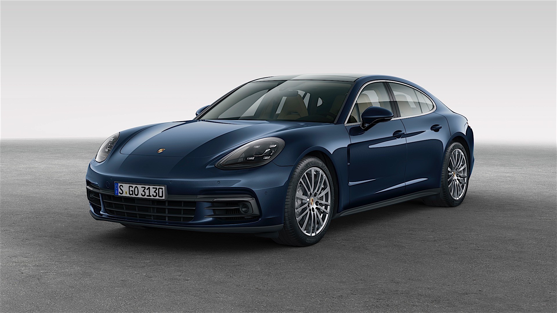 Porsche Panamera 4S photo 15
