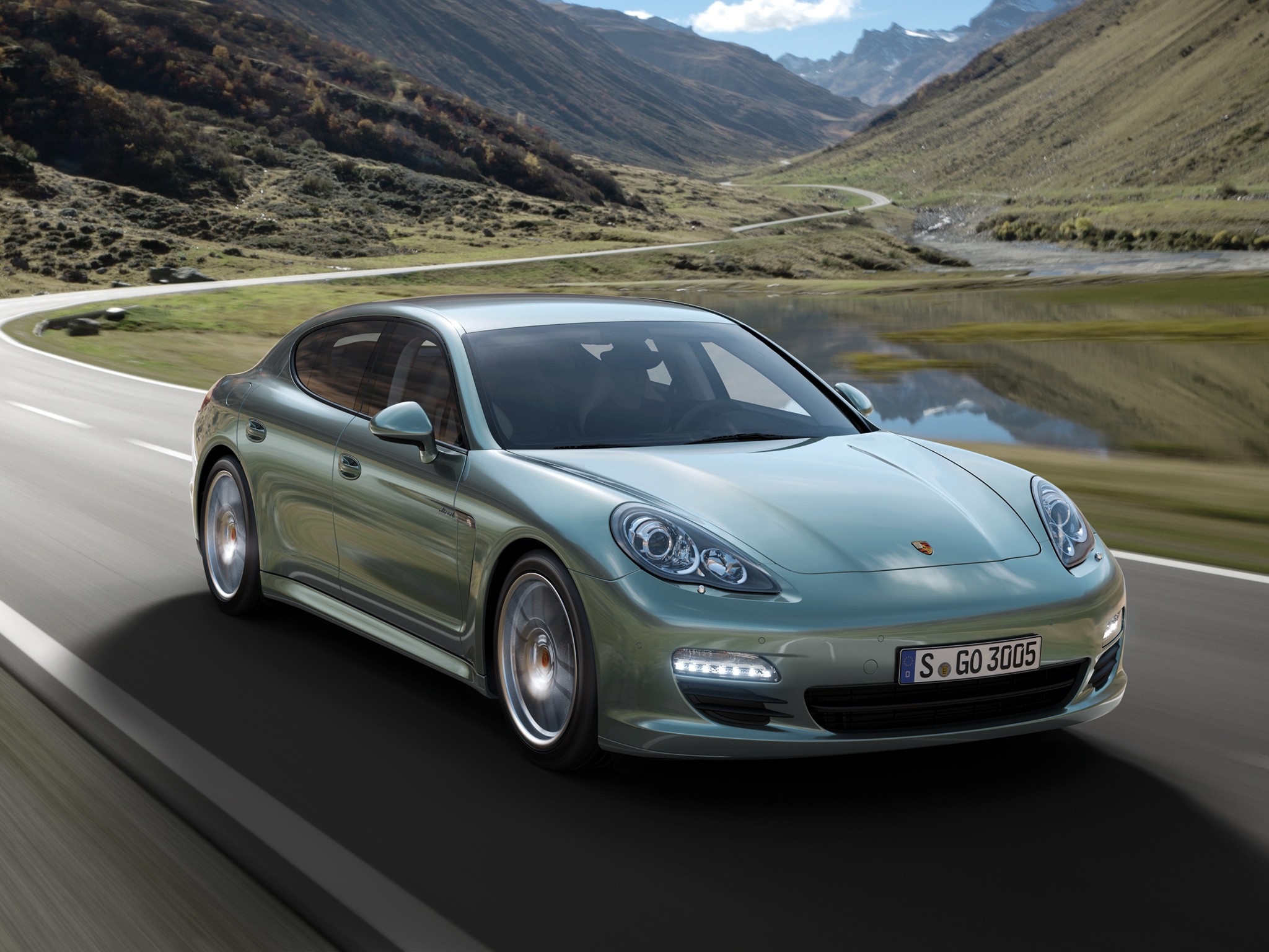 Porsche Panamera Diesel photo 8