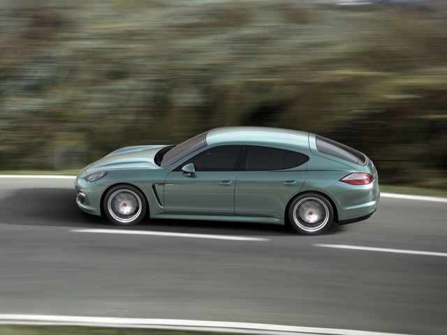 Porsche Panamera Diesel photo 13