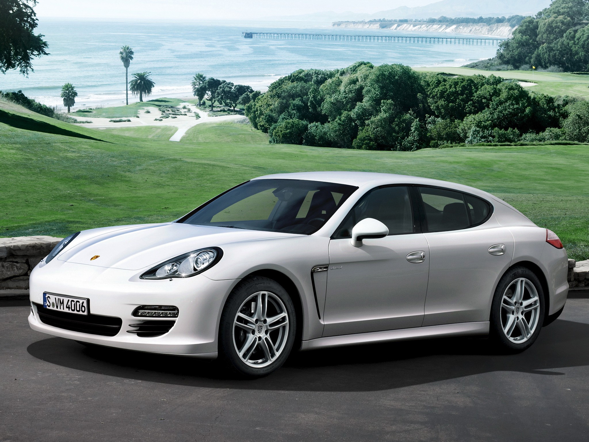 Porsche Panamera Diesel photo 16