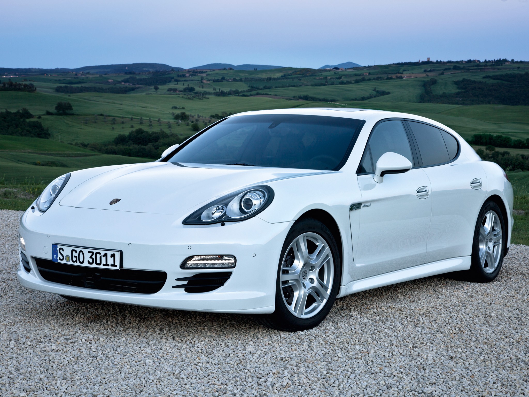 Porsche Panamera Diesel photo 20