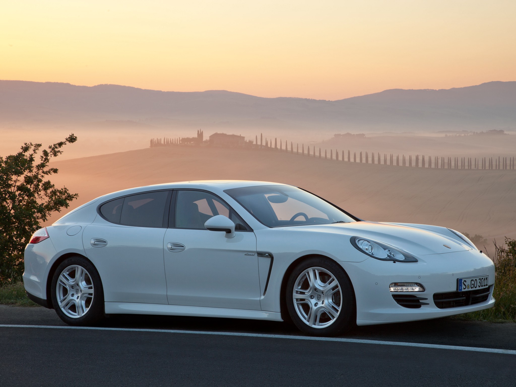 Porsche Panamera Diesel photo 25