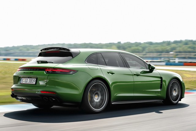 Porsche Panamera Gts Sport Turismo photo 9