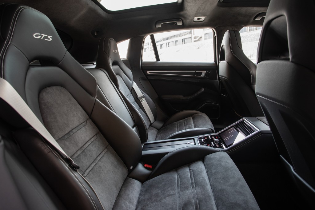 Porsche Panamera Gts Sport Turismo photo 30