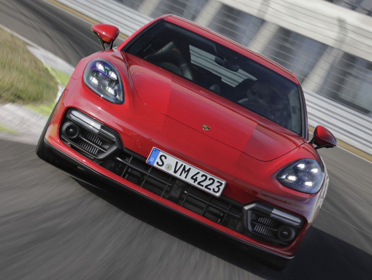 Porsche Porsche Panamera Gts Sport Turismo