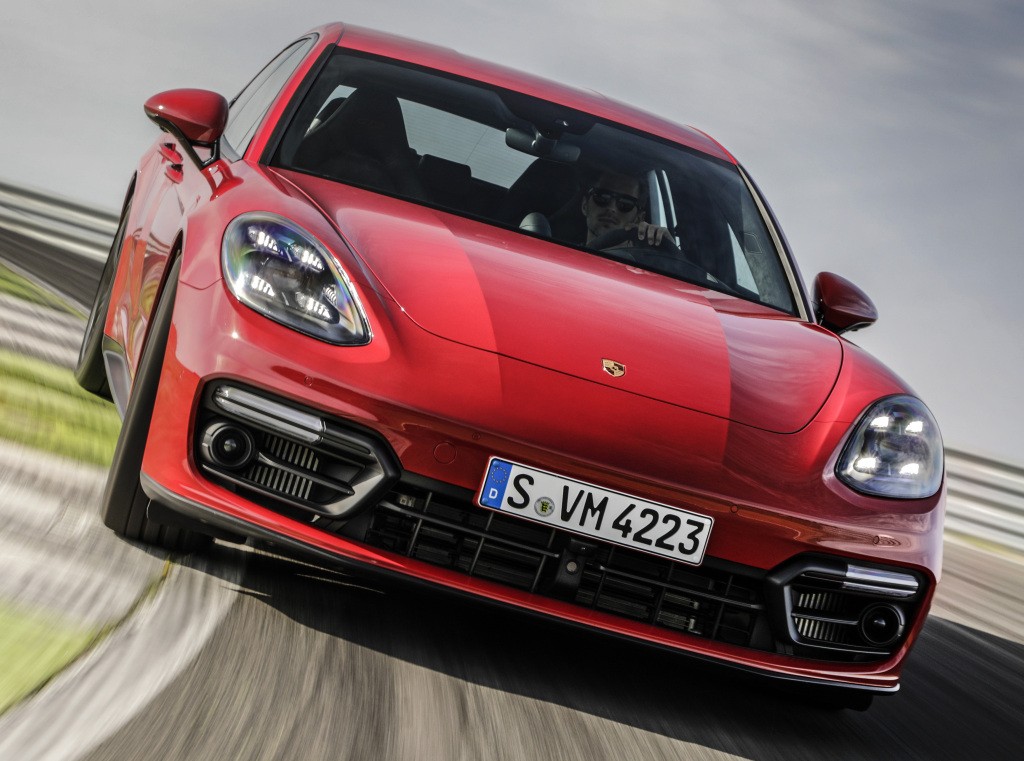 Porsche Panamera Gts Sport Turismo photo 3
