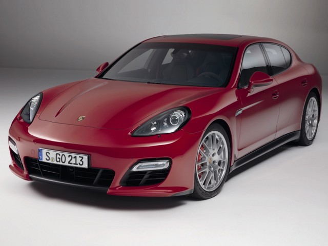 Porsche Panamera Gts photo 19