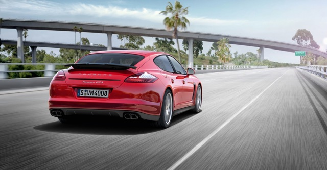PORSCHE Panamera GTS