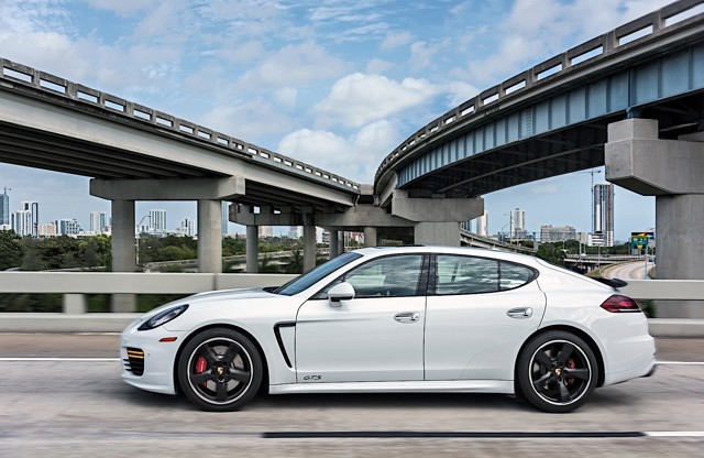 Porsche Panamera Gts photo 9
