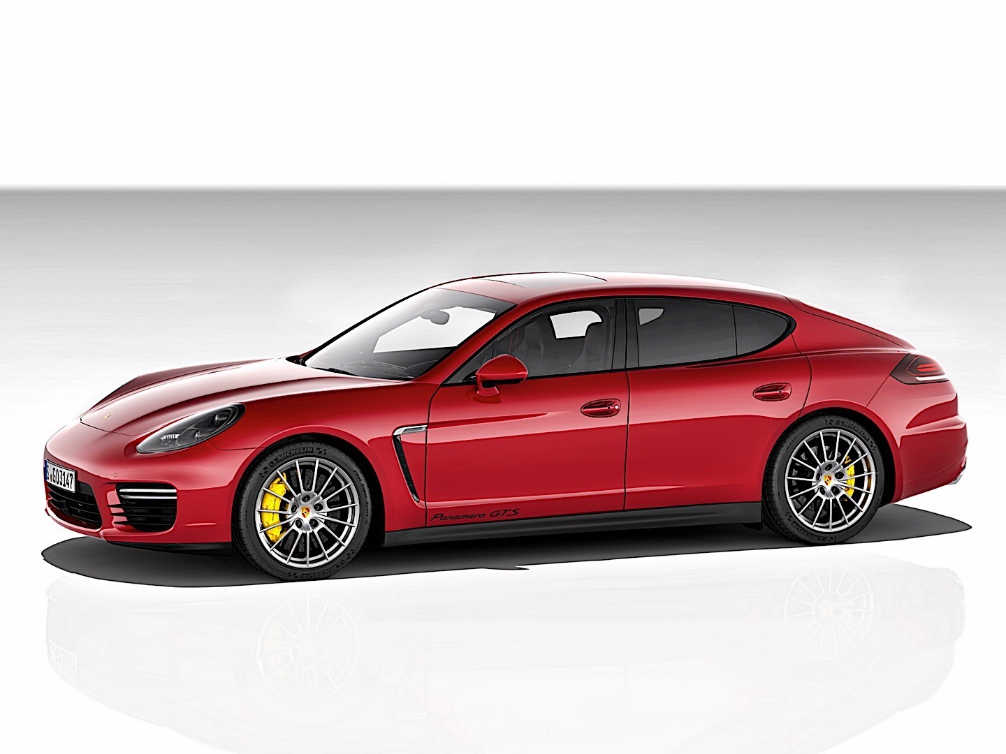 Porsche Panamera Gts photo 27