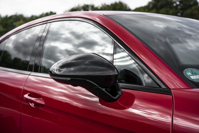 Porsche Panamera Gts photo 12
