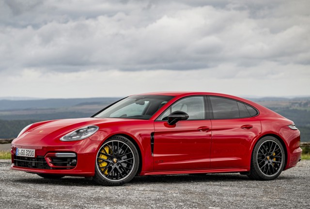 Porsche Panamera Gts photo 5