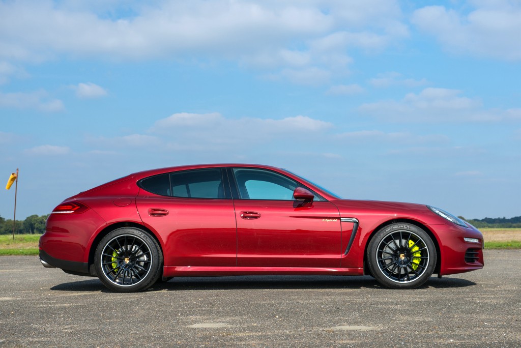 Porsche Panamera S E-Hybrid photo 22