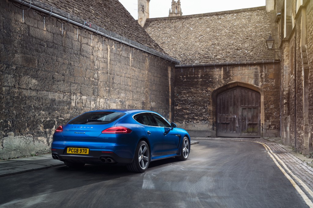 Porsche Panamera S E-Hybrid photo 33