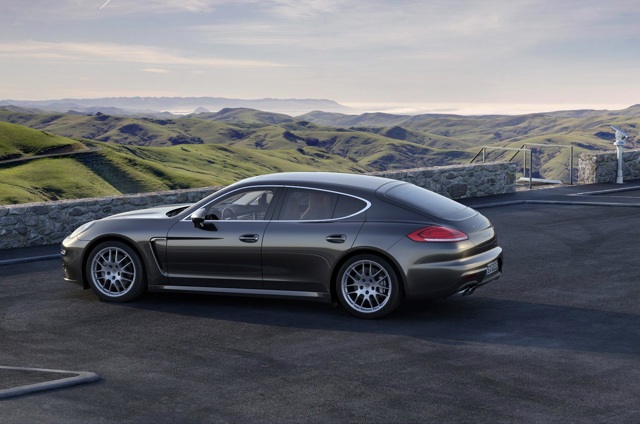 Porsche Panamera S E-Hybrid foto 2
