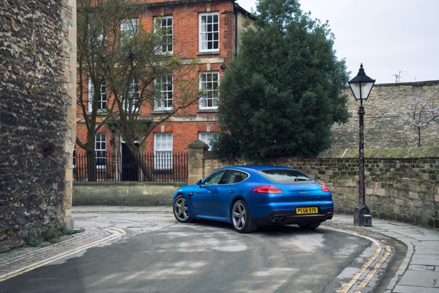 Porsche Panamera S E-Hybrid foto 36