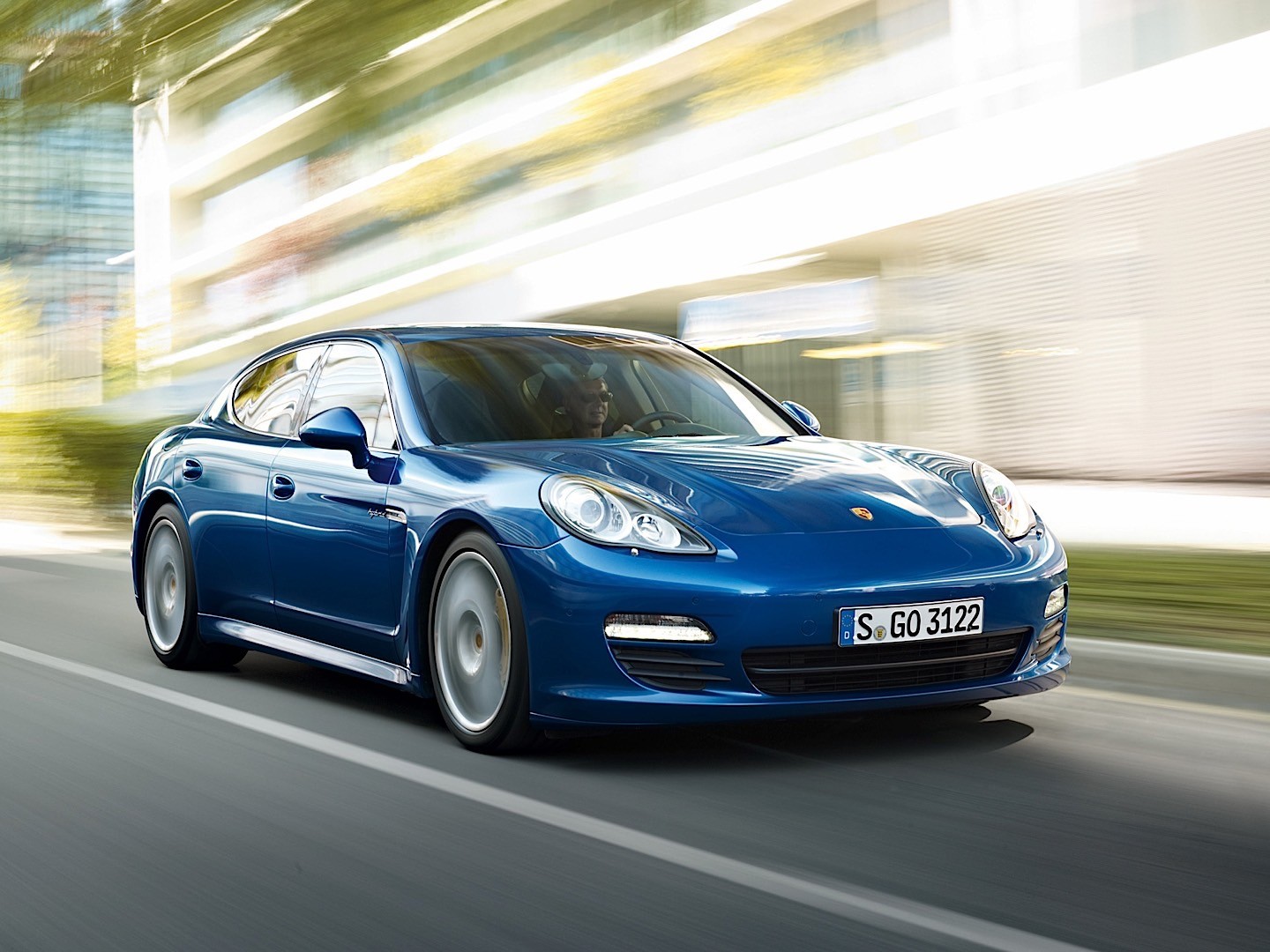 Porsche Panamera S Hybrid photo 9