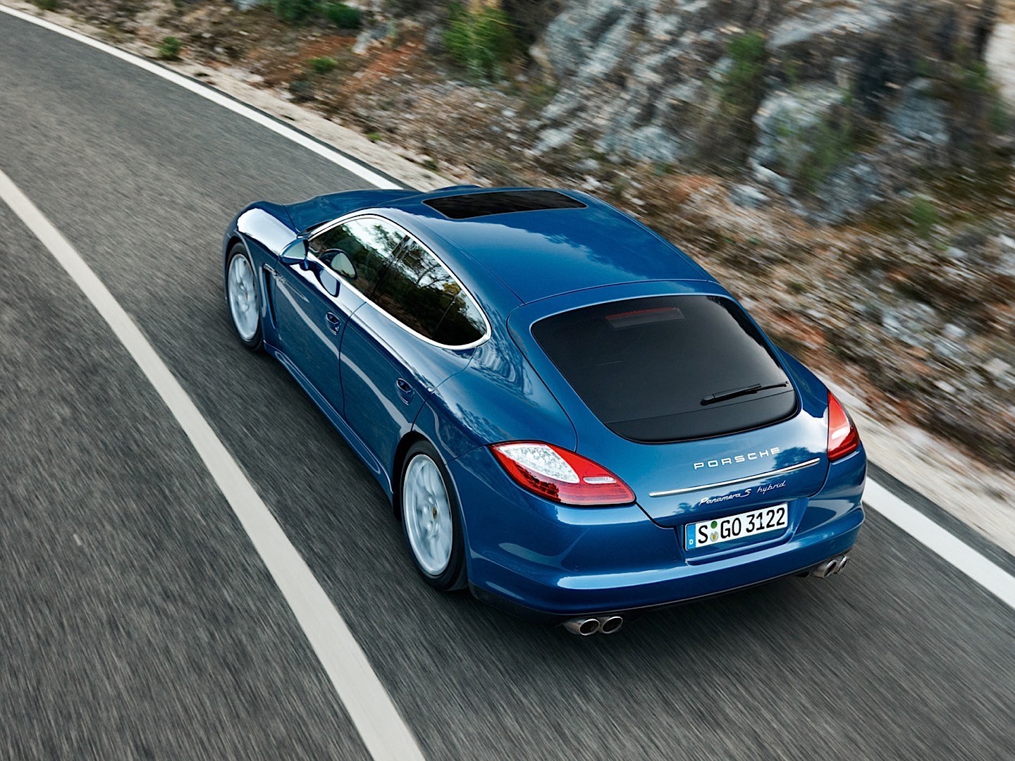 Porsche Panamera S Hybrid photo 13