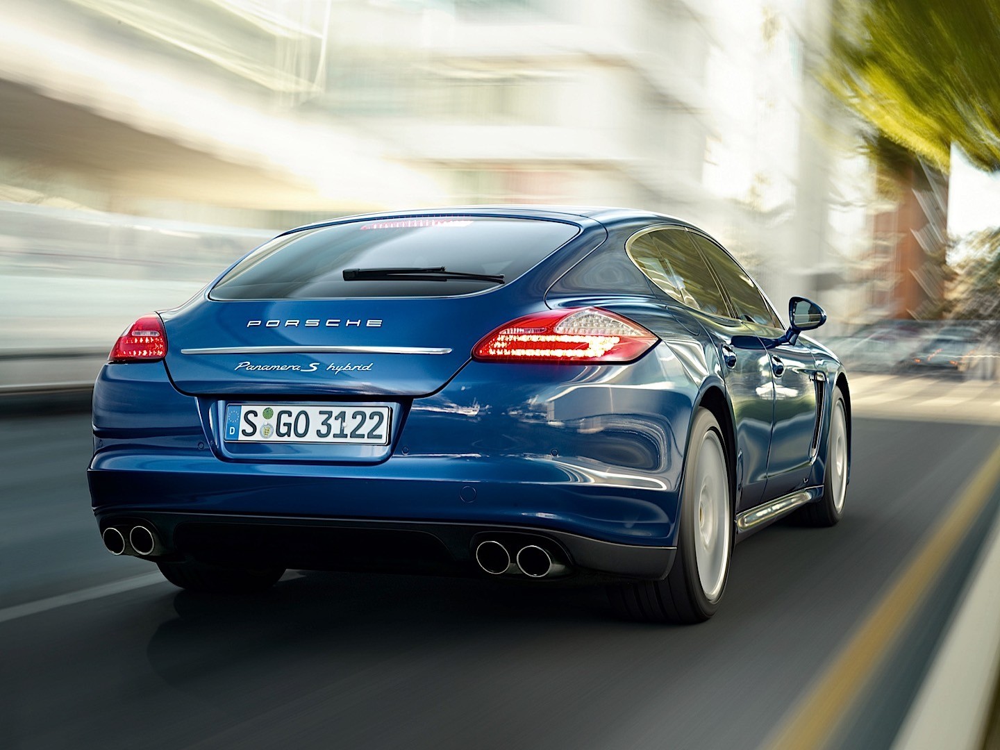 Porsche Panamera S Hybrid photo 19