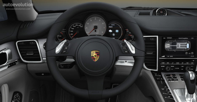 Porsche Panamera S Hybrid photo 22