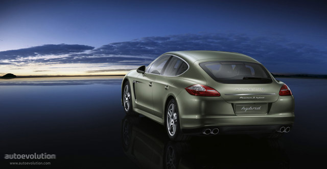 Porsche Panamera S Hybrid photo 2