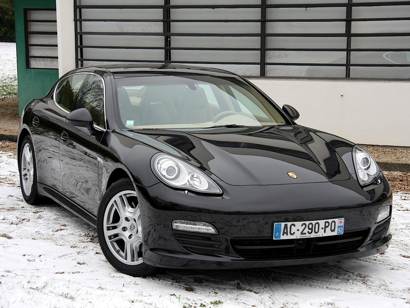 Porsche Panamera S photo 17