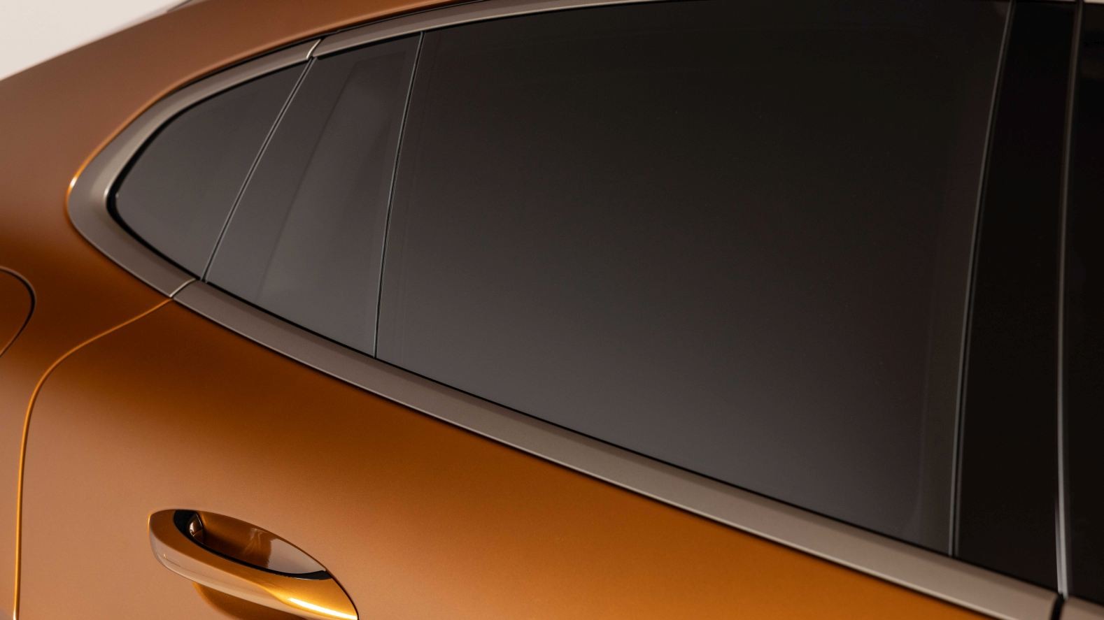 Porsche Panamera Turbo E Hybrid photo 14