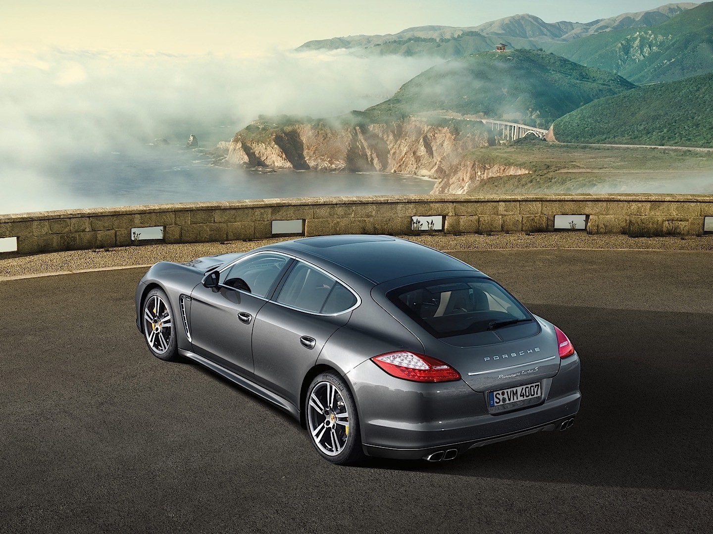 Porsche Panamera Turbo S photo 27