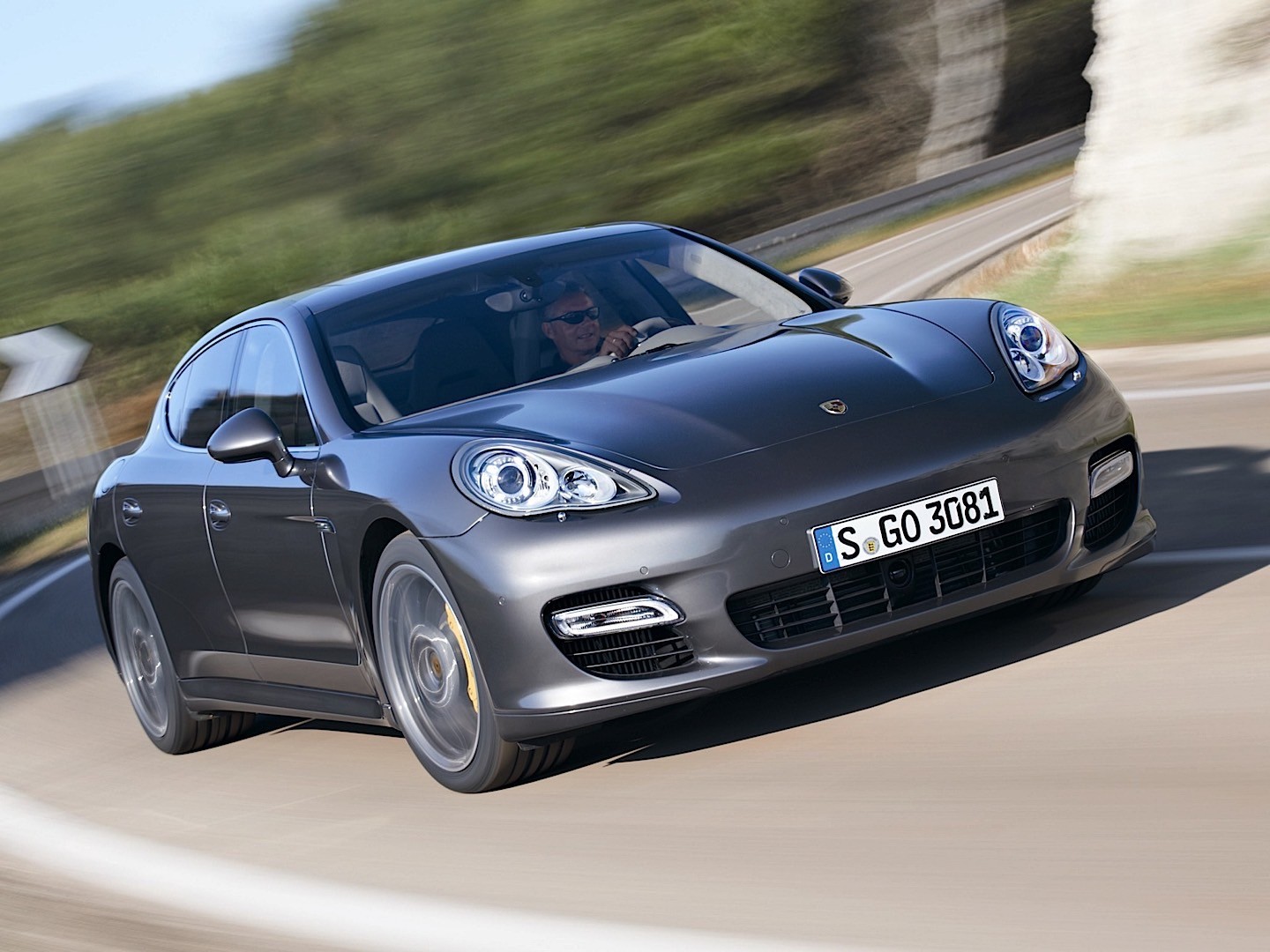 Porsche Panamera Turbo S photo 34