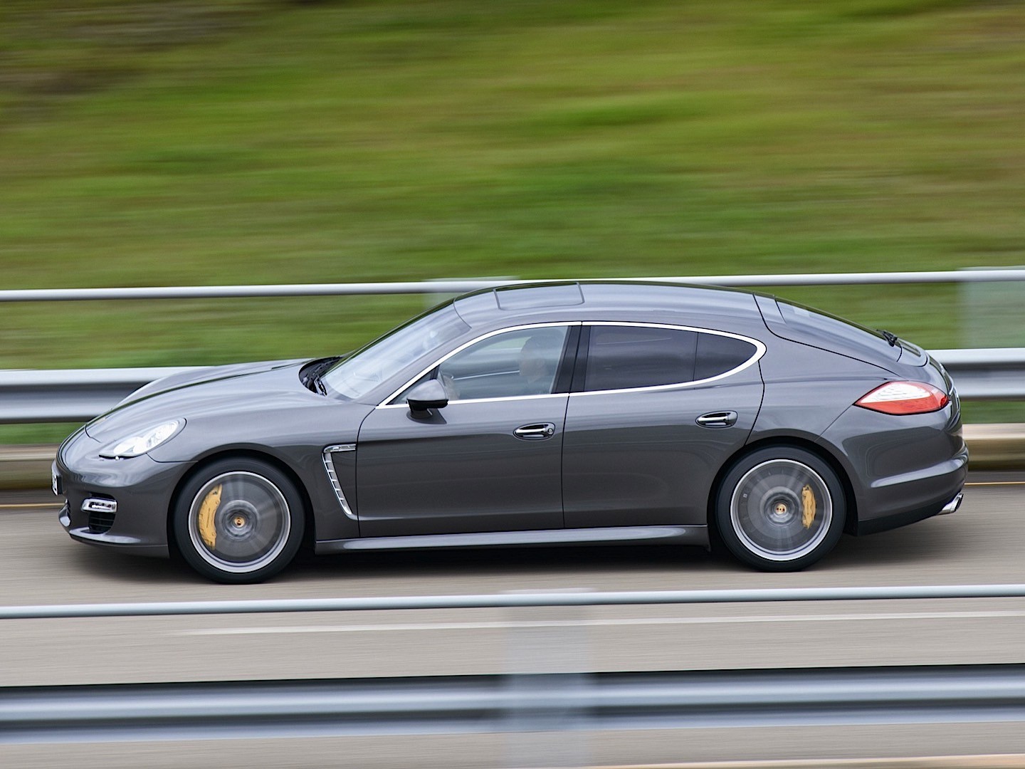 Porsche Panamera Turbo S photo 41